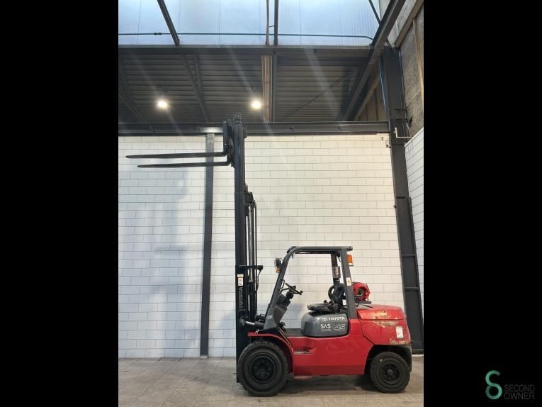 Gabelstapler LPG Toyota 02-7 FG 40 2003 Triplex