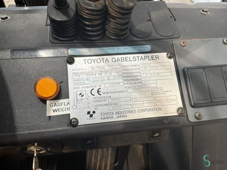 Gabelstapler LPG Toyota 02-7 FG 40 2003 Triplex