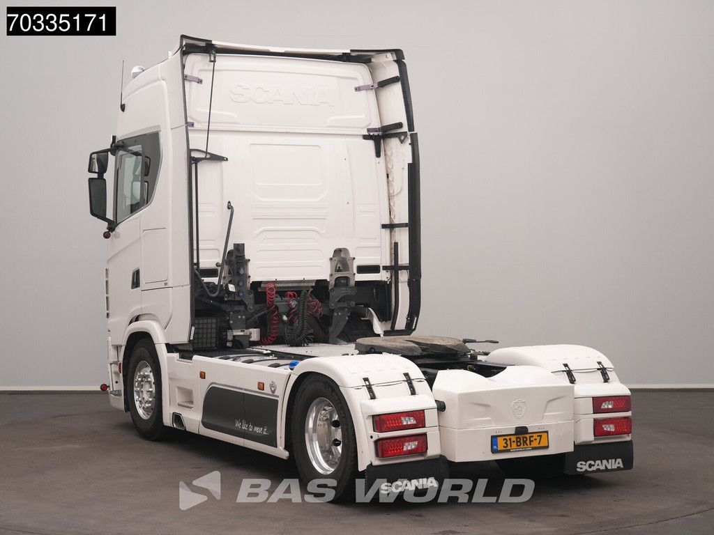 Scania S S580 4X2 Full Option! V8 NL-Truck APK Retarder 2x Tanks Standklima ACC Navi Leather TV Microwave Alcoa's