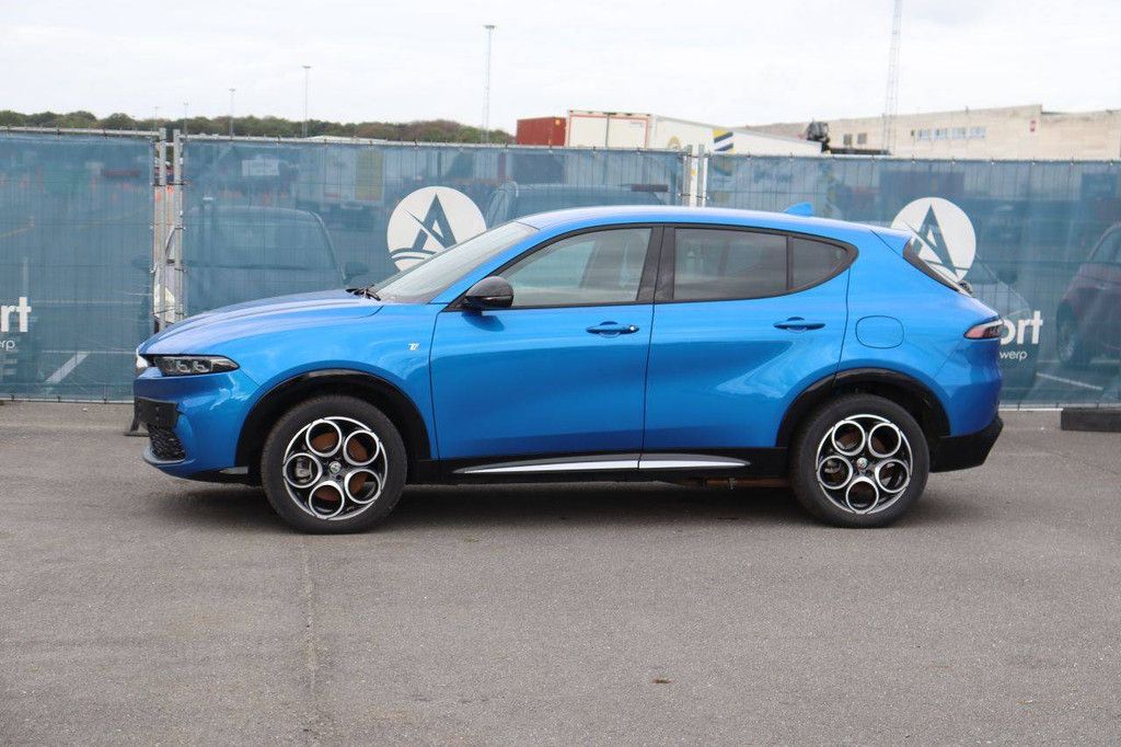 SUV Alfa Romeo Tonale Benzin/Plug-in-Hybrid 180 PS 2024