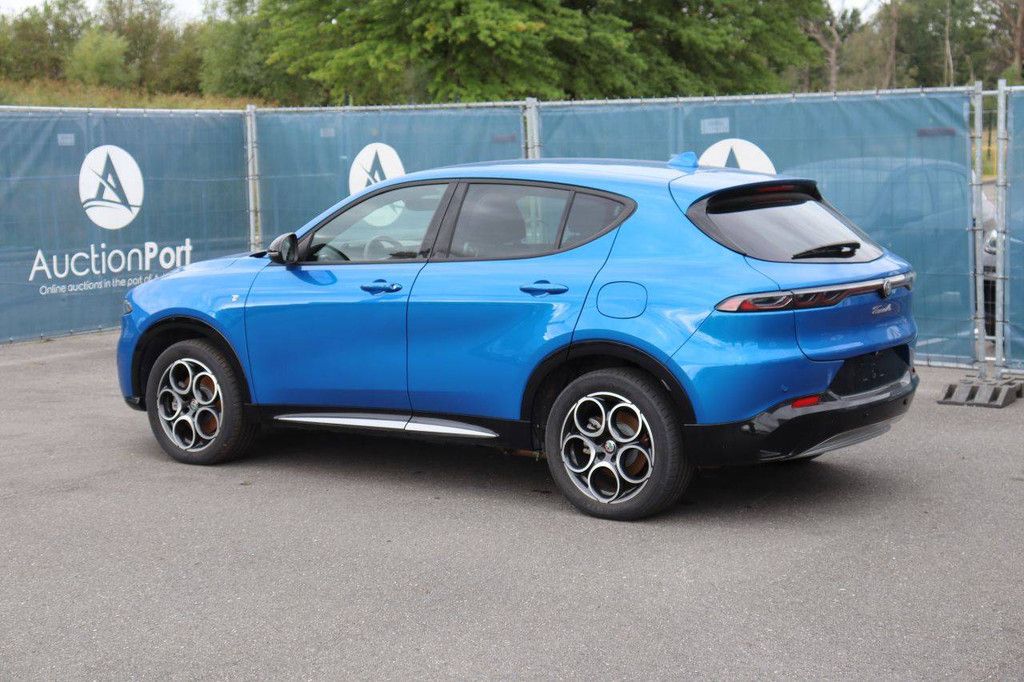 SUV Alfa Romeo Tonale Benzin/Plug-in-Hybrid 180 PS 2024