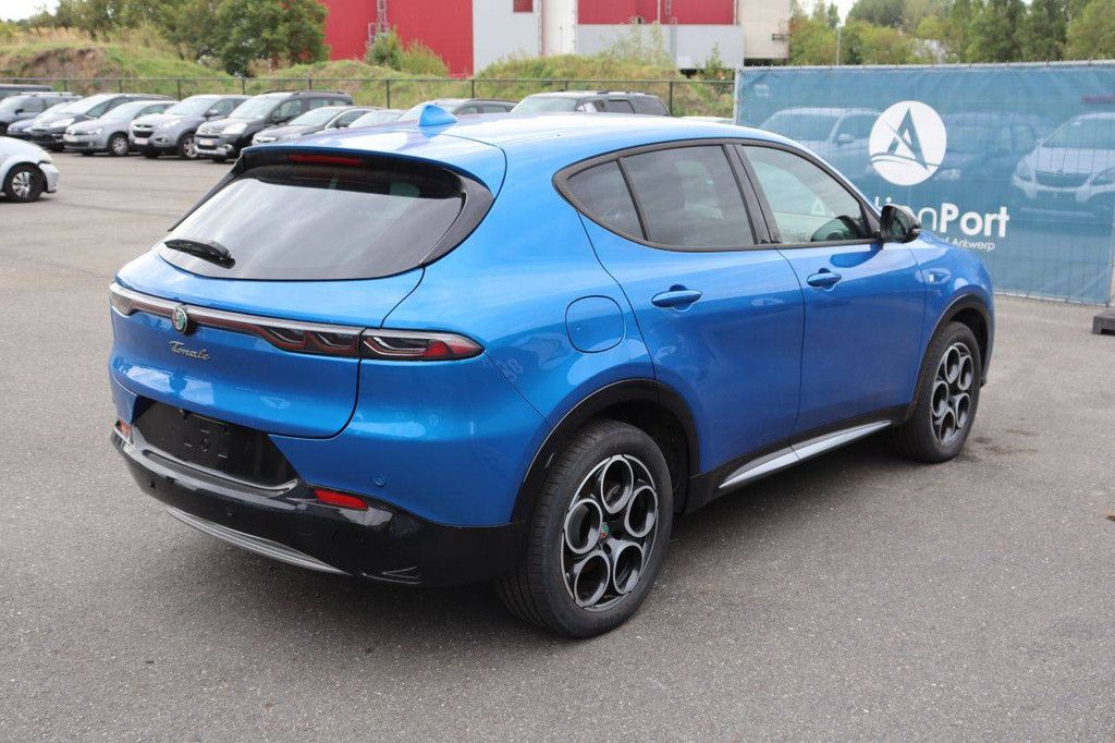 SUV Alfa Romeo Tonale Benzin/Plug-in-Hybrid 180 PS 2024