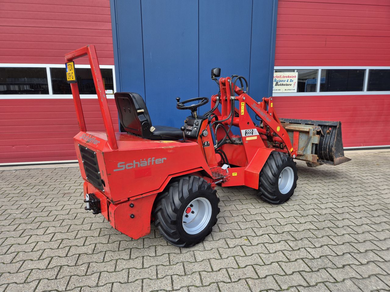 SCHAFFER 222 MINI SHOVEL MET BAK EN PALLETVORKEN PRIJS MARGE