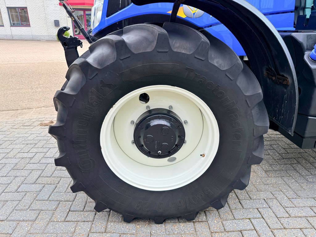 New Holland T6.180 DCT Stage V