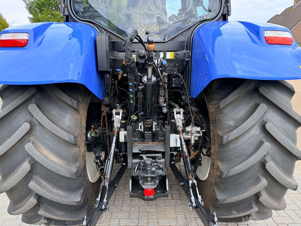 New Holland T6.180 DCT Stage V
