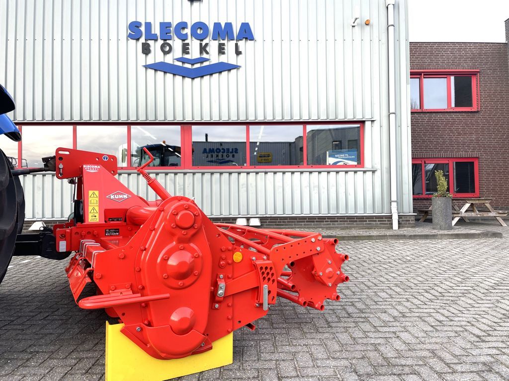 Kuhn EL162-300 Frees met Kooirol