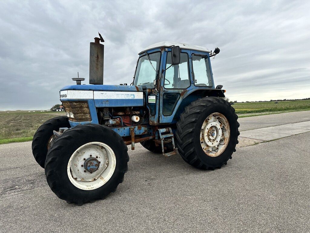 Ford TW-10