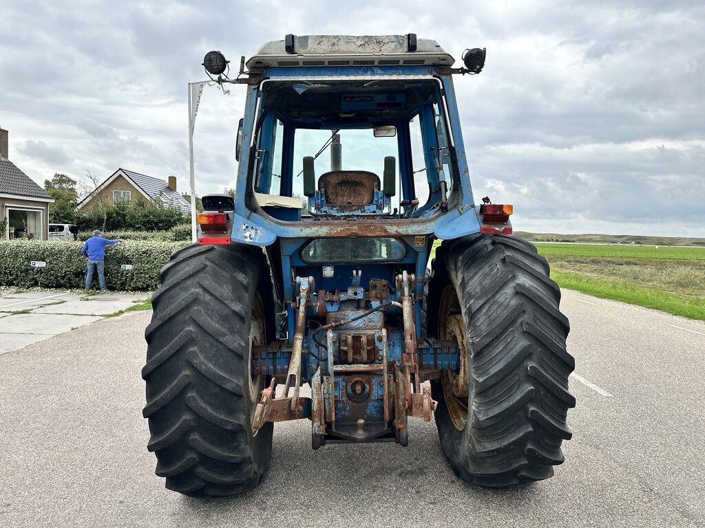 Ford TW-10