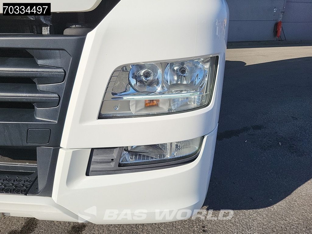 MAN TGX 18.510 4X2 XLX Retarder 2x Tanks Standklima ACC