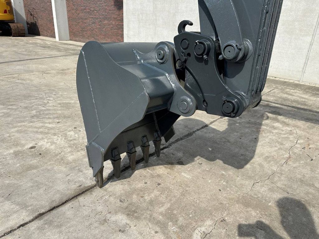 Midi excavator Volvo EC60C Diesel 2011