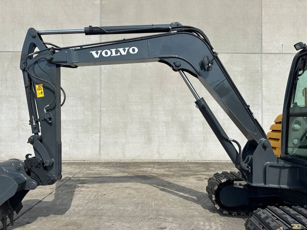 Midi excavator Volvo EC60C Diesel 2011