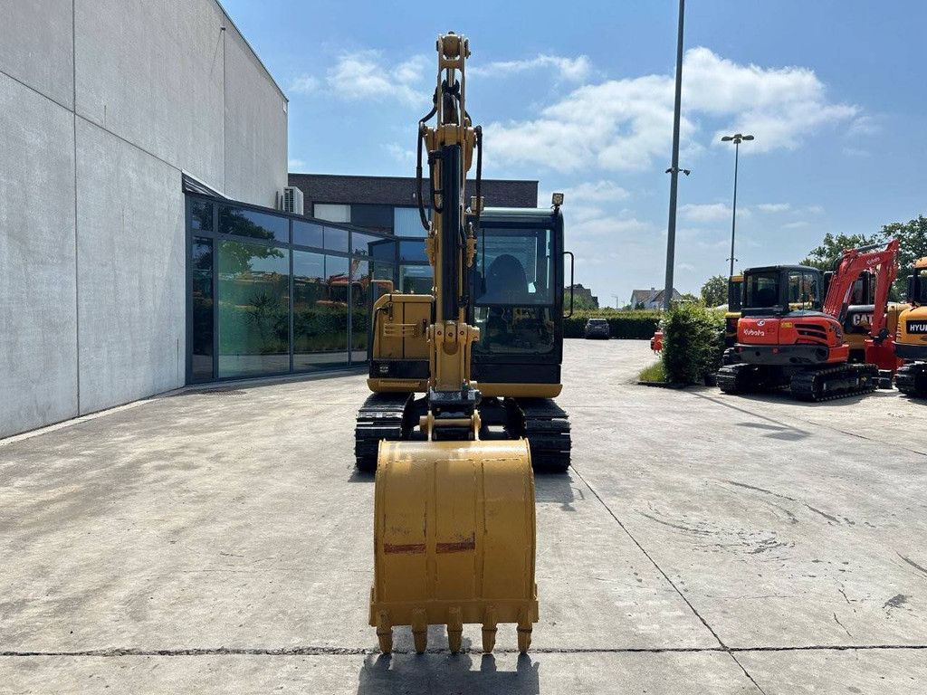 Midi excavator Caterpillar 305.5E2 Diesel 2018