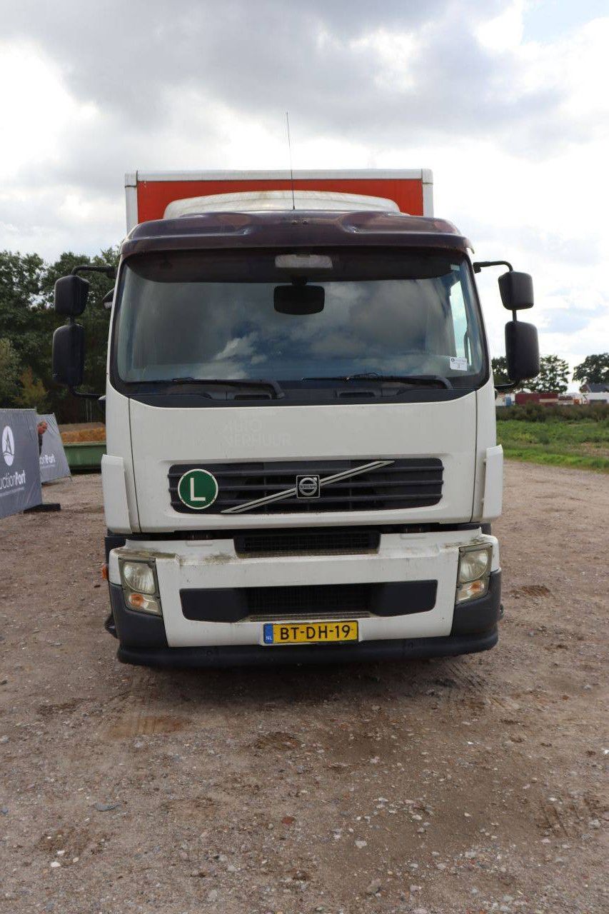 Kastenwagen Volvo FE-S-4X2R Diesel 320 PS Baujahr 2007