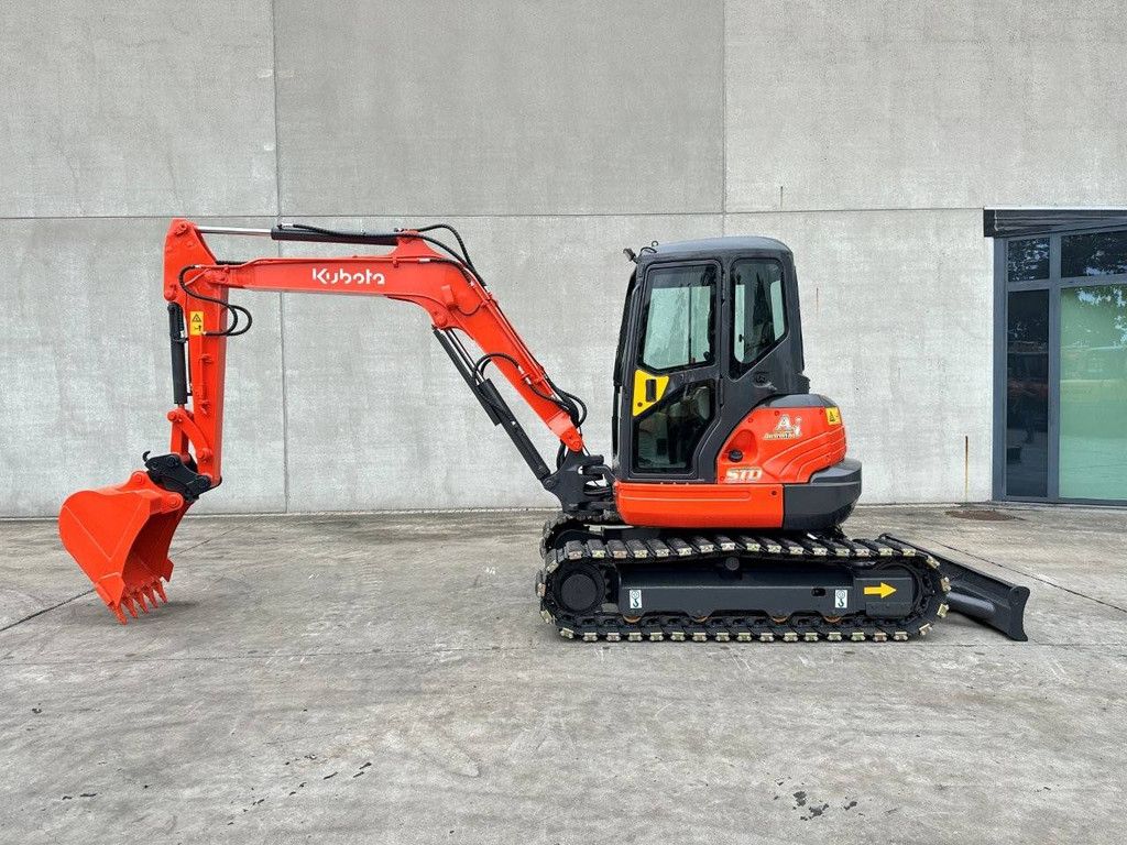 Midi excavator Kubota KX161-3SZ Diesel 2012