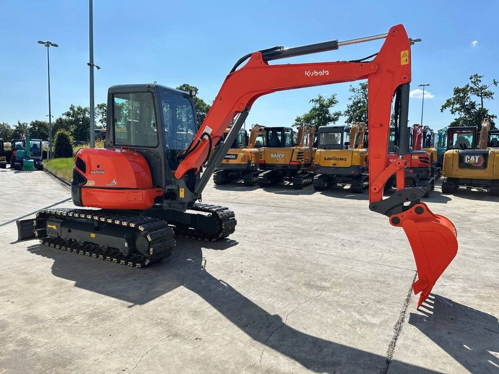 Midi excavator Kubota KX155-3SZ Diesel