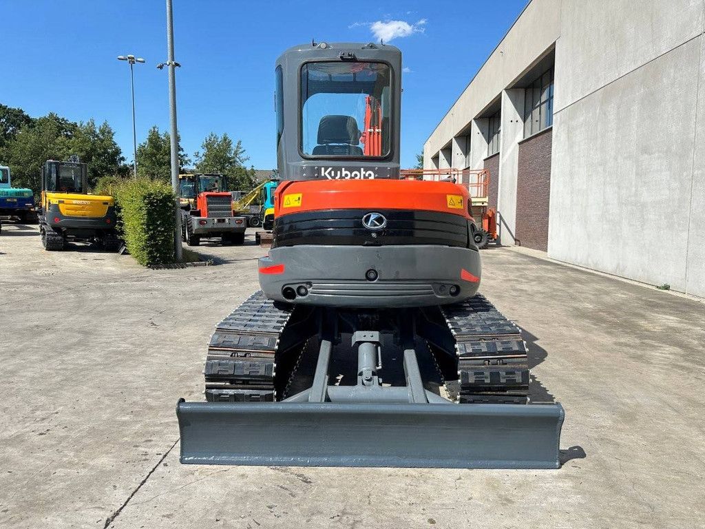 Midi excavator Kubota KX155-3SZ Diesel