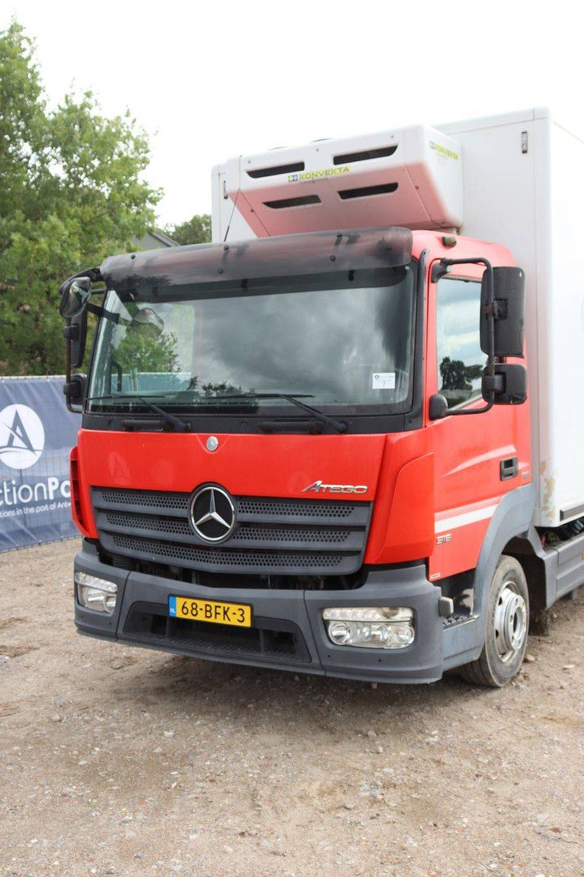 Refrigerated truck Mercedes-Benz Atego Diesel 177hp 2014