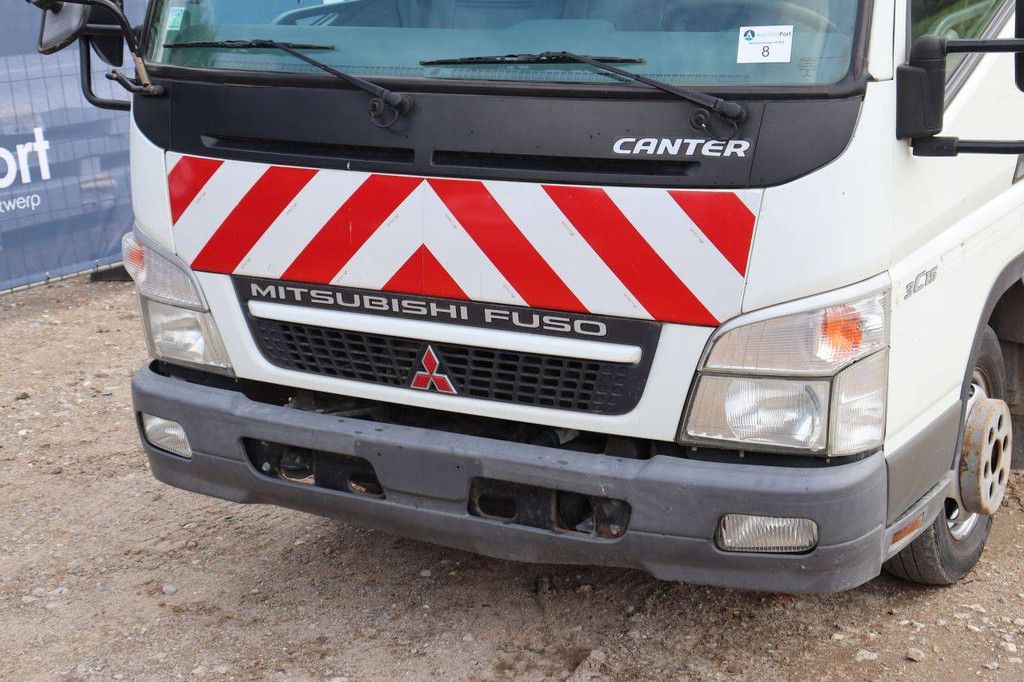 Mitsubishi Canter 3C15 Diesel 146 PS Transporter