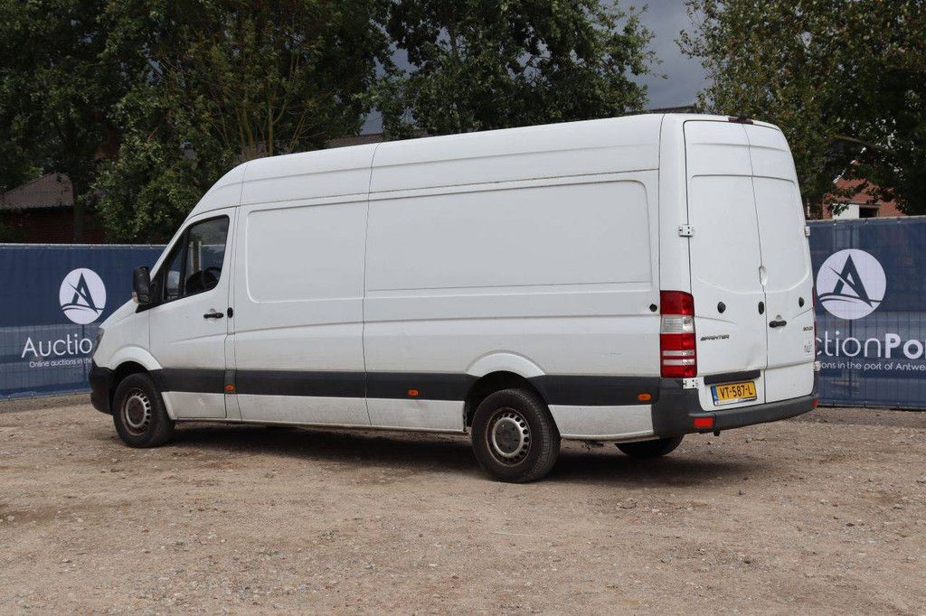 Mercedes-Benz Sprinter 310CDI Diesel 95hp Van 2016