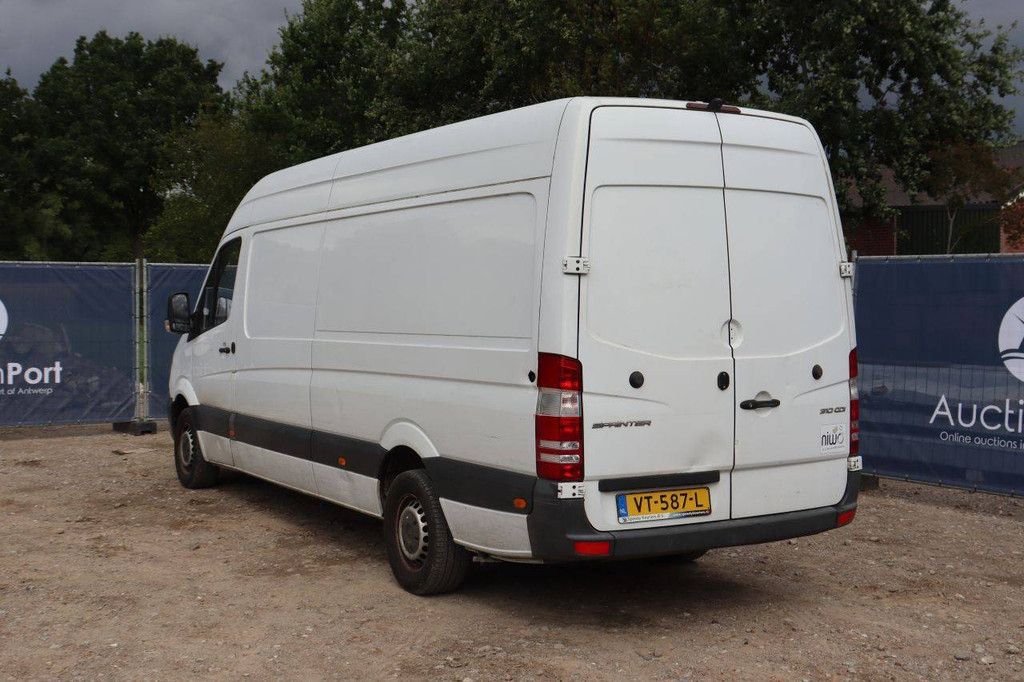 Mercedes-Benz Sprinter 310CDI Diesel 95hp Van 2016