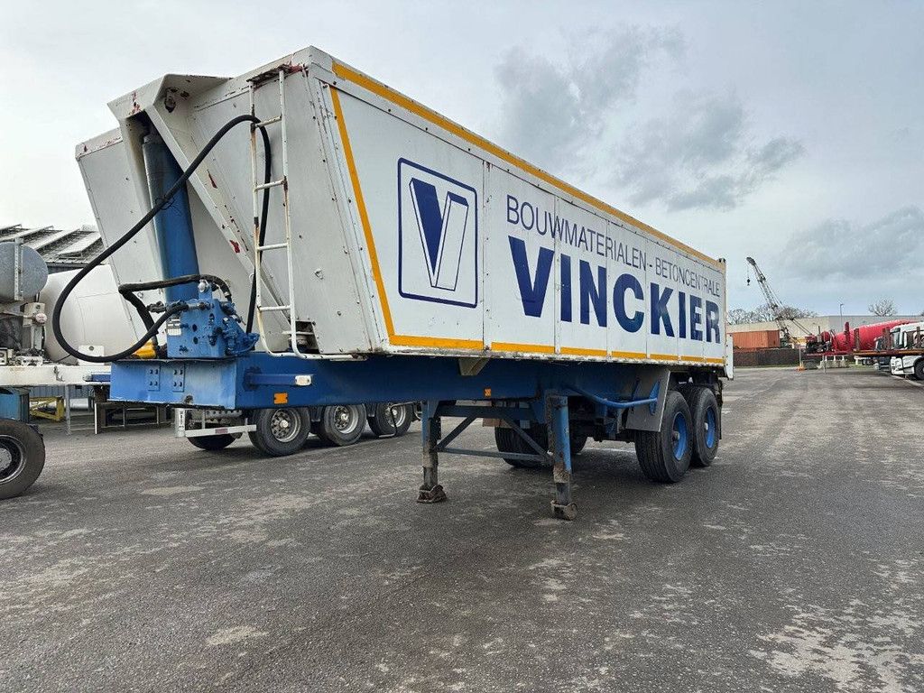 Tipper Semi-trailer MOL K8F/20TM/33ST 1988
