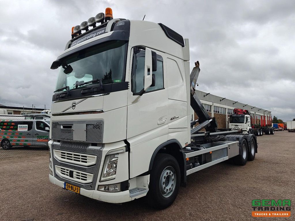 Volvo FH 460 6x4 GlobeTrotter Euro6C – 10-Tonnen-Vorderachse – VDL 21-Tonnen-Hakenliftsystem – Liftbare Antriebsachse – SmartTacho V2