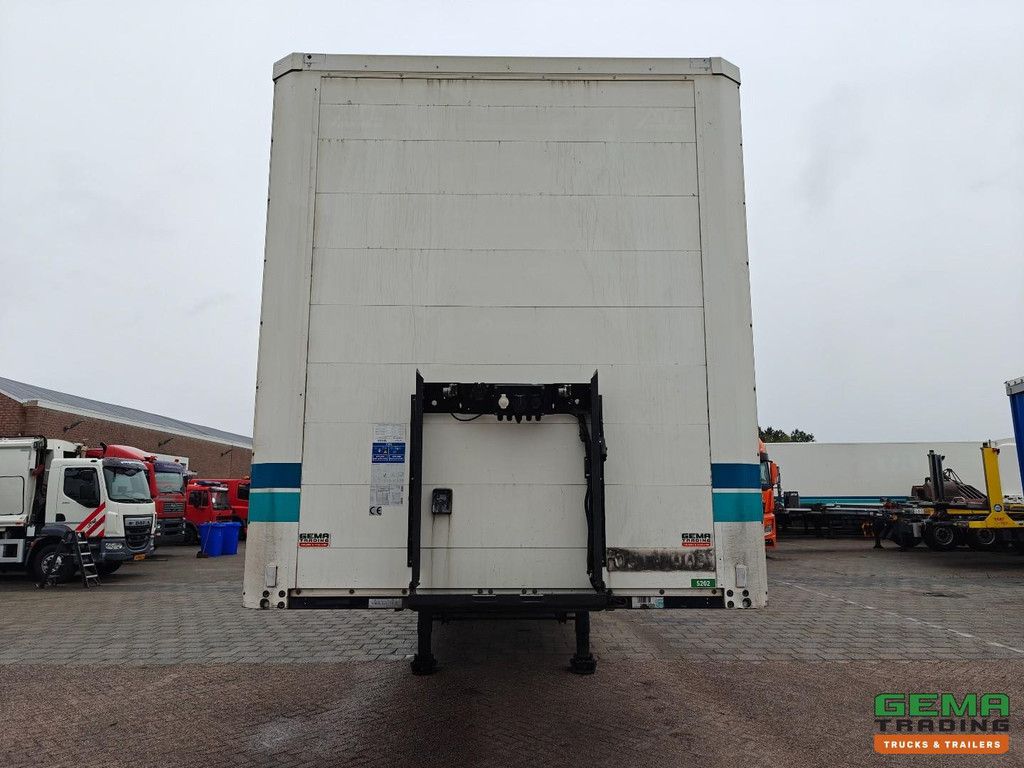 Kögel S24 Geschlossener Aufbau 13,6 m + Unterklappbare Heckklappe 2000 kg - SAF-Scheibenbremse - Liftachse
