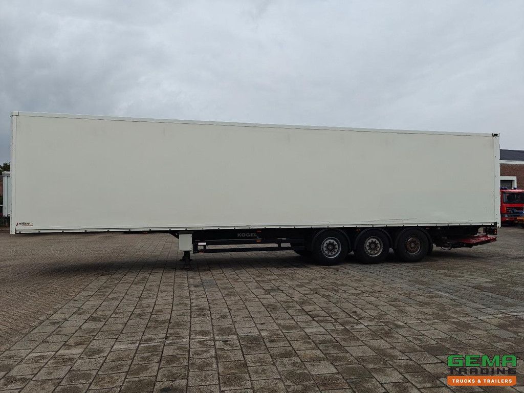 Kögel S24 Geschlossener Aufbau 13,6 m – SAF-Scheibenbremsen