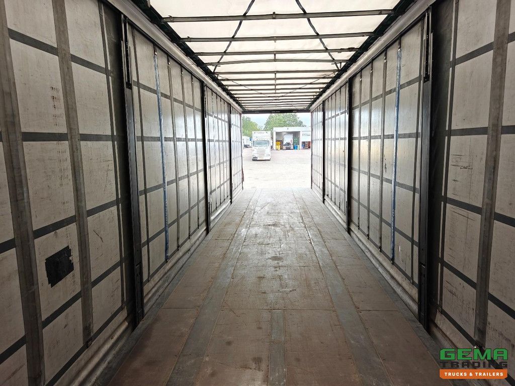 Krone SD Sliding Curtains/Roof - KroneSafeCurtain - Spare Wheel - KroneAxle Disc Brake - 6320 KG - 03/2027 MOT
