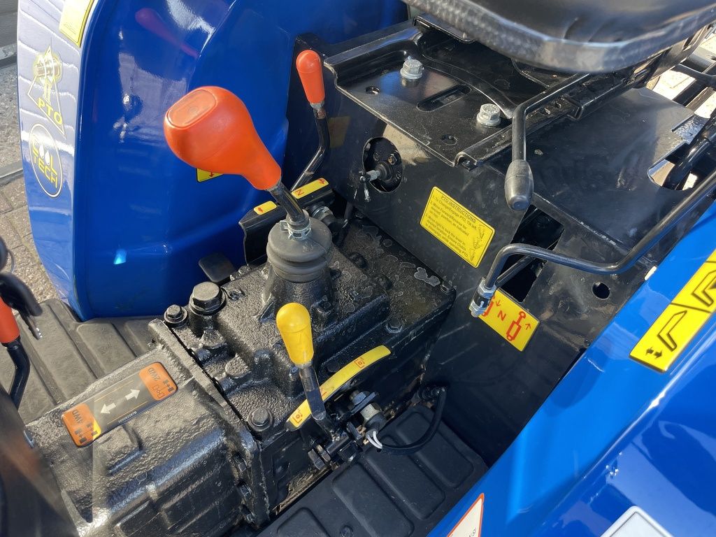 Solis 20 minitractor NIEUW stuurbekrachtiging / galaxy banden
