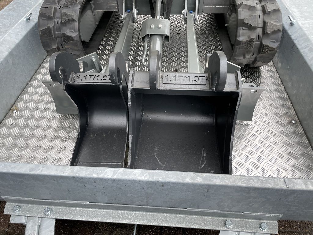Neuson ET16 minigraver NIEUW + Vlemmix 2 asser €445 LEASE