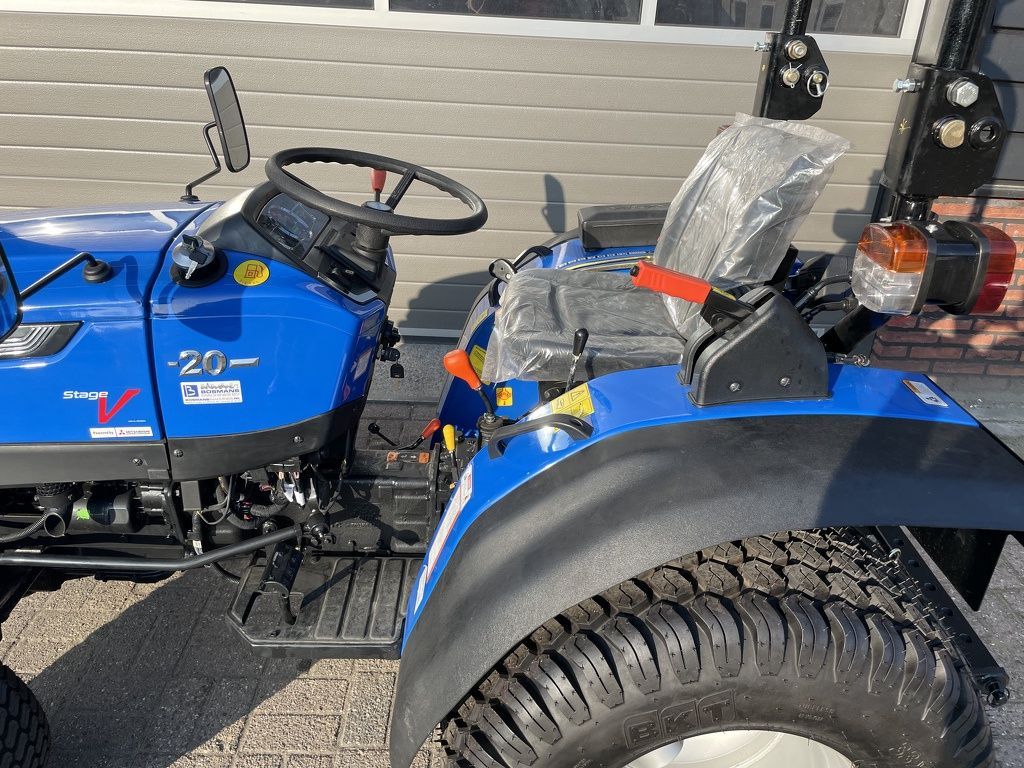 Solis 20 4WD (18.5 PK mitsubishi) minitractor NIEUW gazonbanden