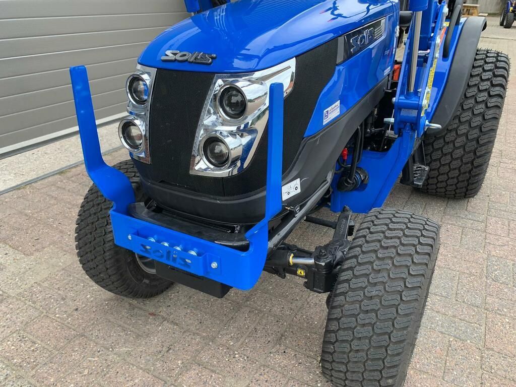 Solis 26 4WD 24.5 PK minitractor NIEUW + frontlader / GAZONBANDEN