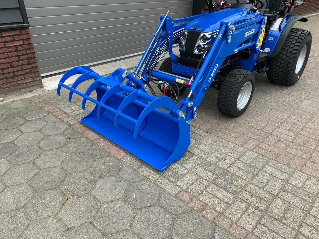 Solis 26 4WD 24.5 PK minitractor NIEUW + frontlader / GAZONBANDEN