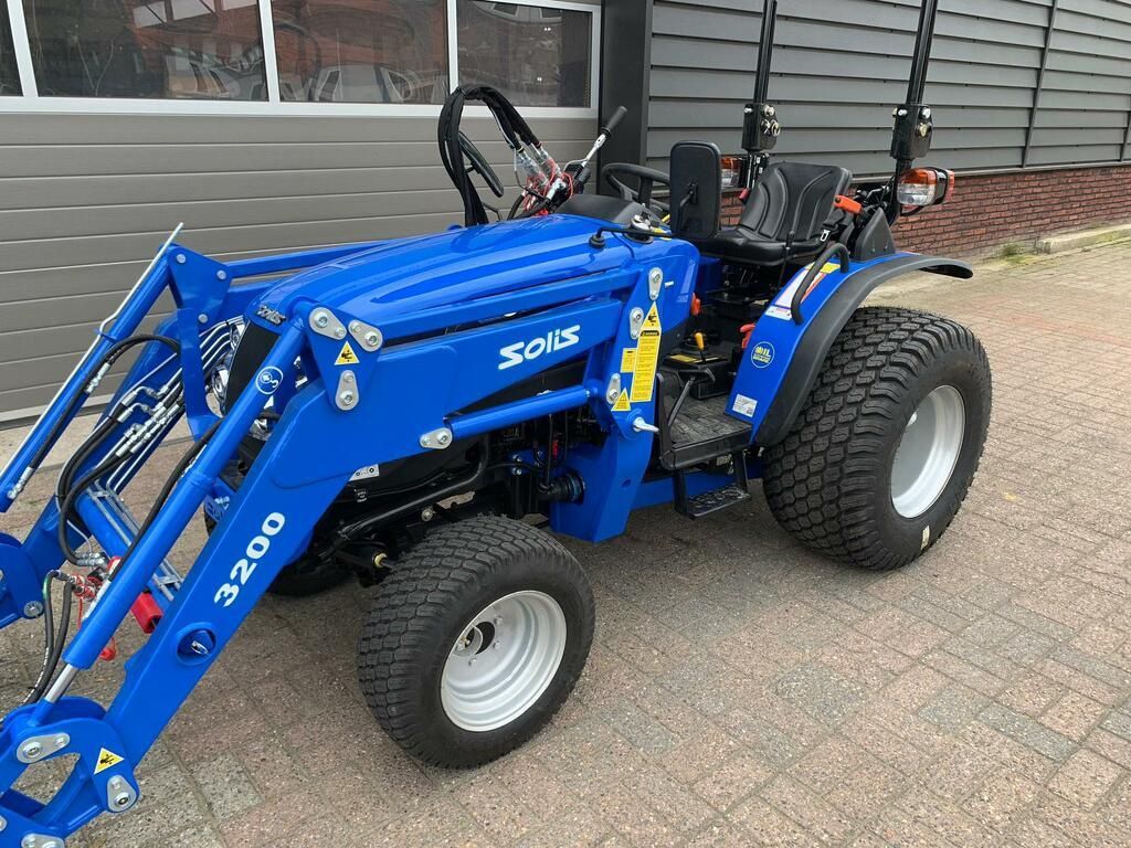 Solis 26 4WD 24.5 PK minitractor NIEUW + frontlader / GAZONBANDEN