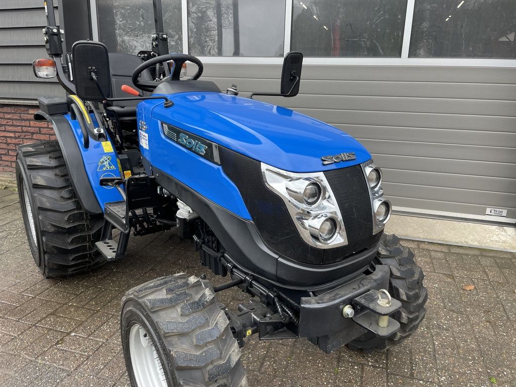 Solis 26 + minitractor NIEUW industriebanden 5 jaar GARANTIE