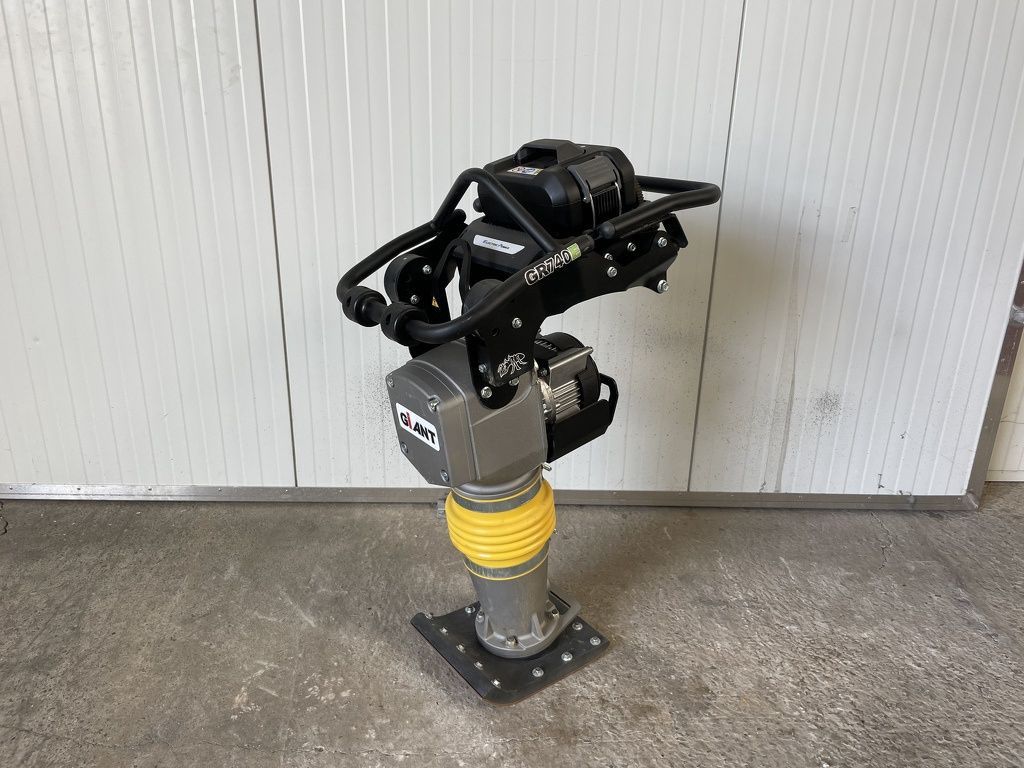 Giant GR740 E trilstamper DEMO electrisch