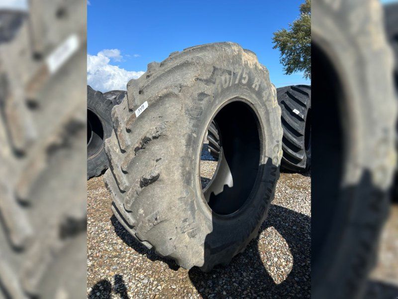 Continental 710/75R42 SVT