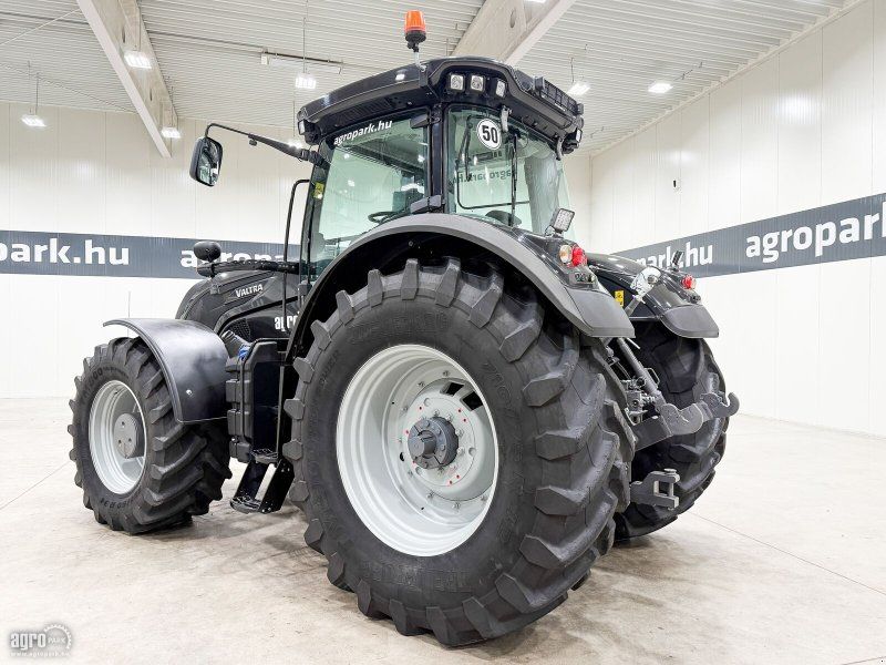 Valtra S374
