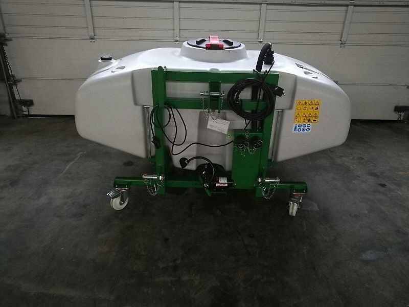 Unia Fronttank Top 1200 E 1350l 19 l/min elektr. Pumpe, Löschtank Was