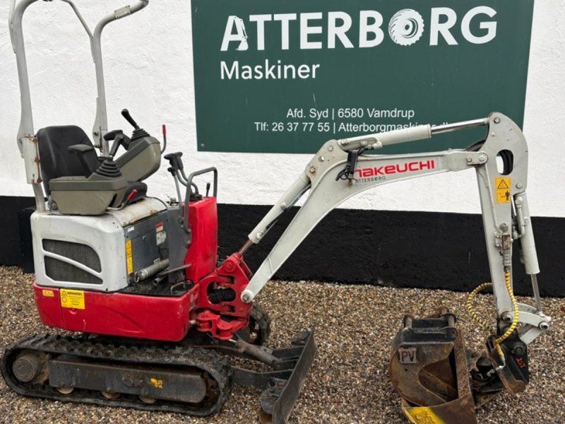 Takeuchi TB210R Minigraver