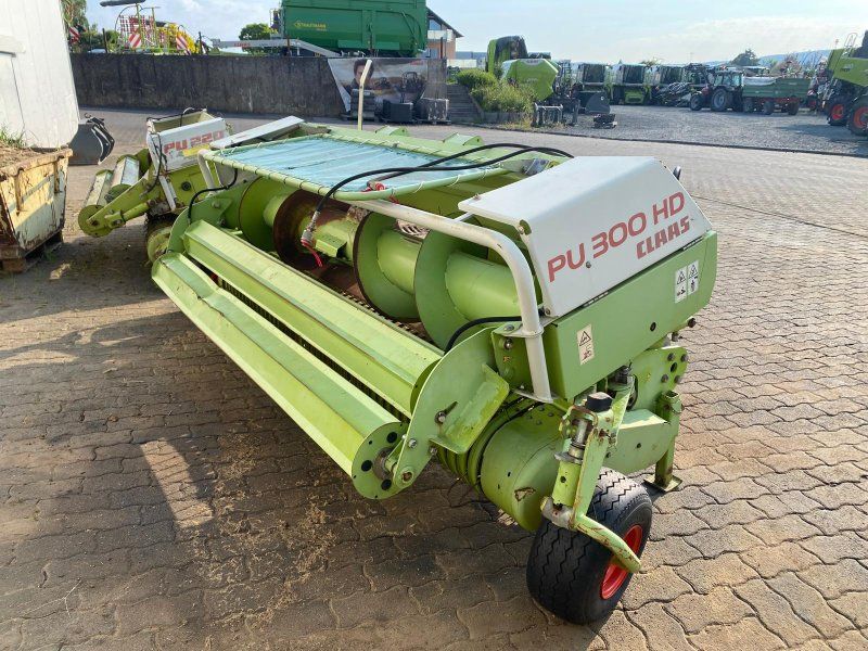 Claas Pick-Up 300 HD