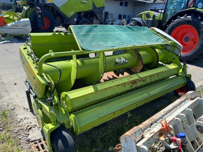 Claas Pick-Up 300