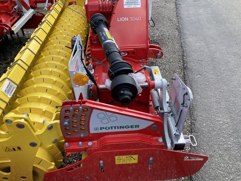 Pöttinger LION 3040