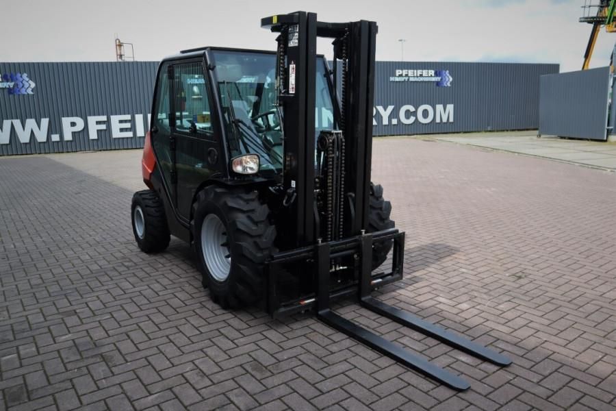 Manitou MC25-4 Valid Inspection, Diesel, 4x4 Drive, 2.5t C