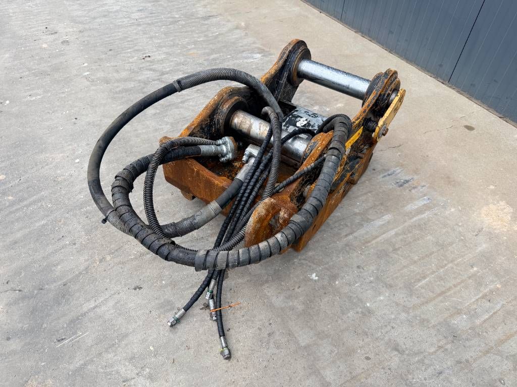 OilQuick OQ80 - 329D / 329E / 330F / 330
