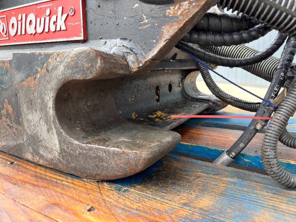 OilQuick OQ80 - M318D / M320F / M322D / 320D / 320E / 323D