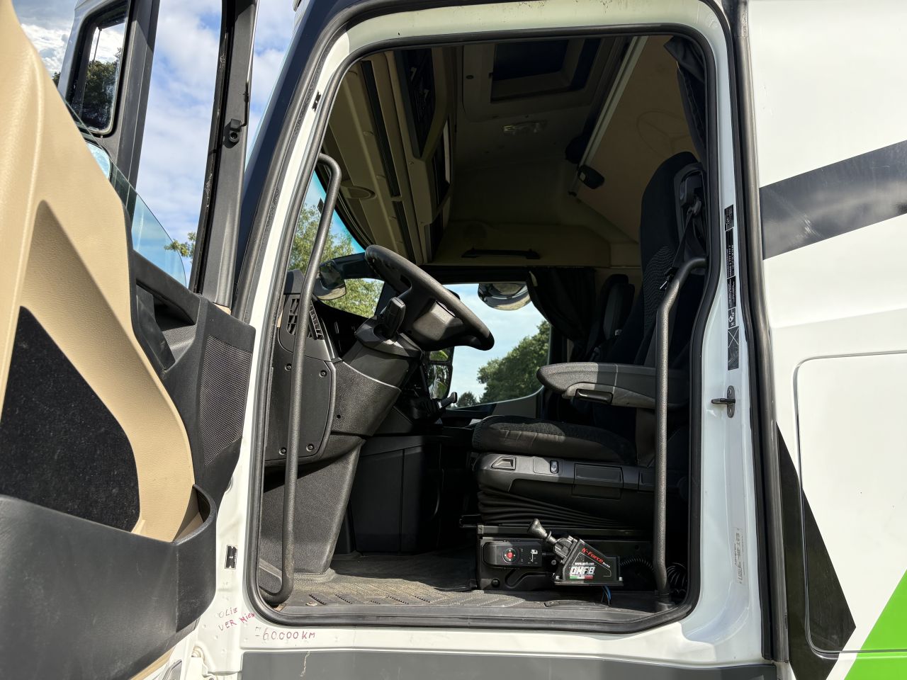 MERCEDES-BENZ ACTROS 4x2 Hydraulic . Euro 6 44.000 ton
