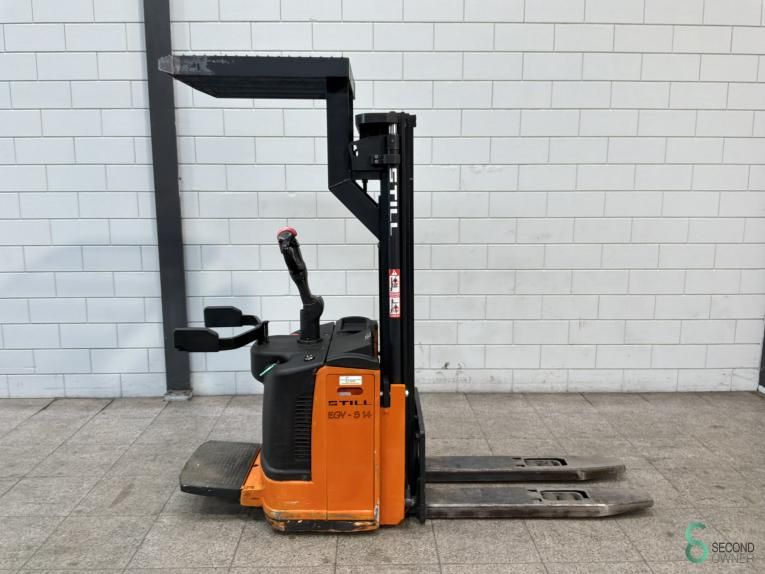 Stackers Electric Still EGV-S14 2005 Triplex