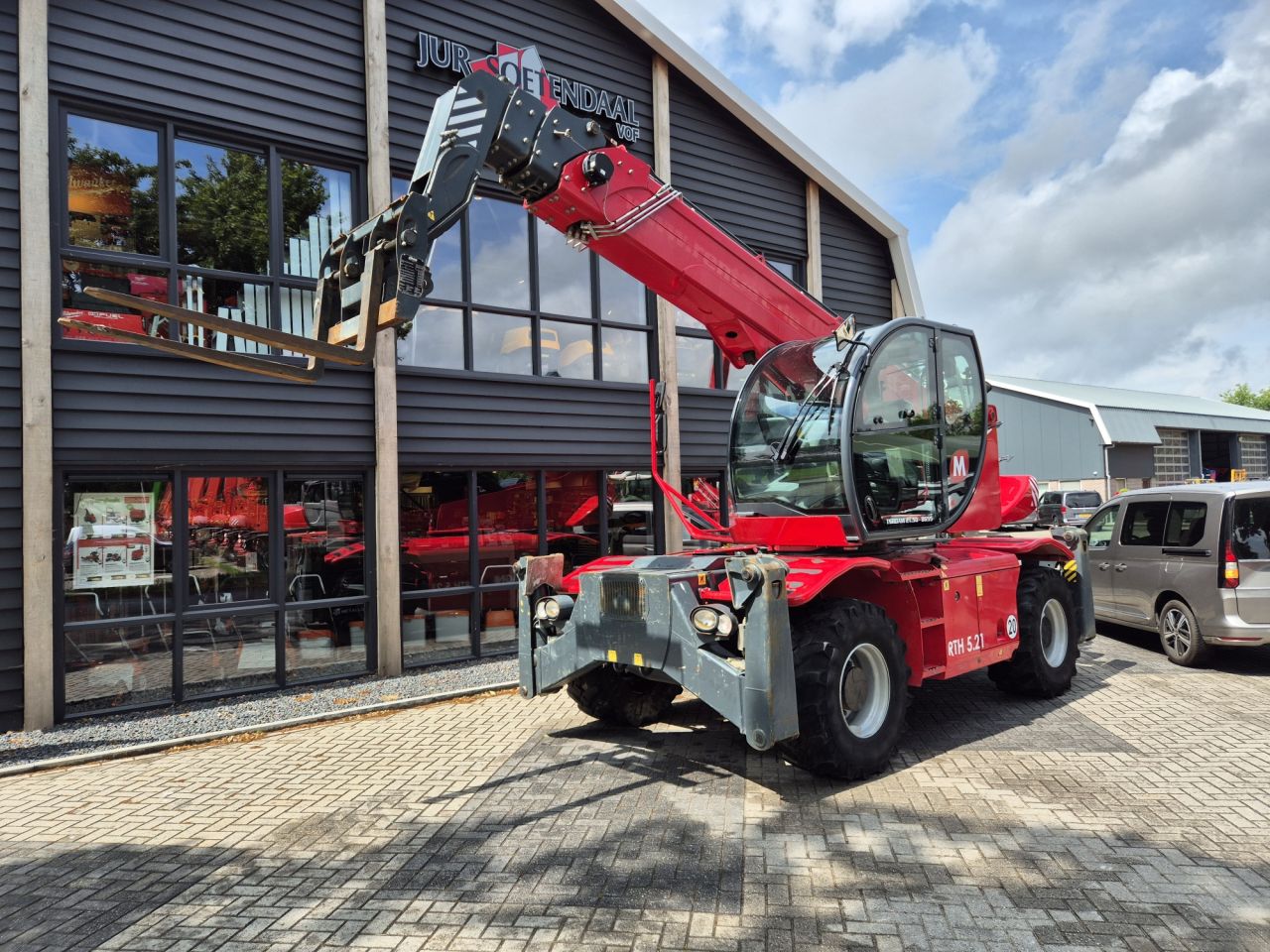 MAGNI RTH 5.21 D/D roterende verreiker met hefhoogte tot 21 m